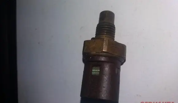 Audi A4 S4 B5 8D Coolant temperature sensor 053919501A