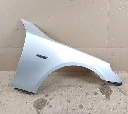 BMW 5 E60 E61 Fender 