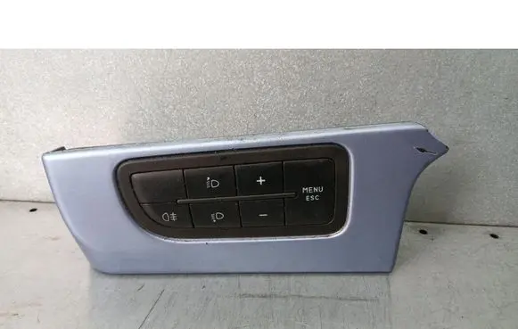 Fiat Punto (199) Other switches/knobs/shifts 61045900