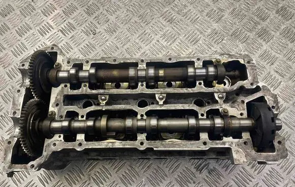 Engine head