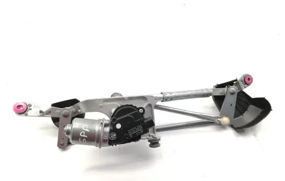 Toyota Yaris Cross Front wiper linkage and motor 85110K0120