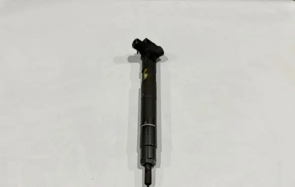 Mercedes-Benz A W176 Fuel injector A6510701387 7MFBRJSWET