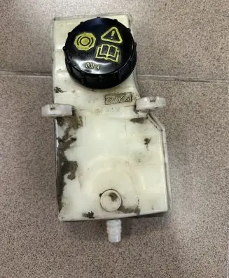 Ford S-MAX Brake fluid reservoir 03350886381