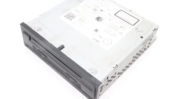 Seat Leon (5F) GPS navigation control unit/module 5QA035858A
