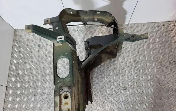 Suzuki Grand Vitara II Radiator support slam panel