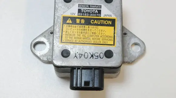 Lexus GS 300 350 430 450H Acceleration sensor 8918330070