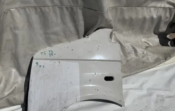 Volkswagen Multivan T5 Fender