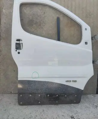 Renault Trafic II (X83) Front door