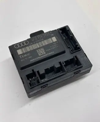 Audi A8 S8 D3 4E Door control unit/module 4F0959793E 4F0910793E 0033TFJ0001