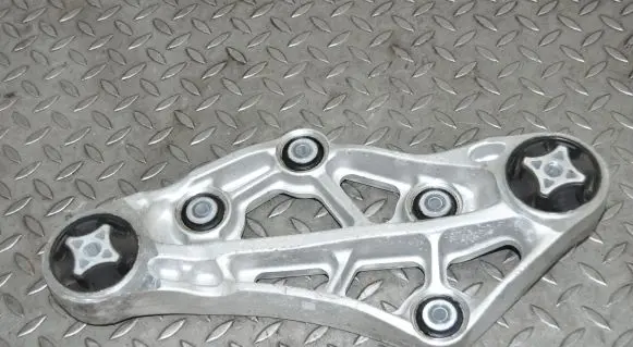 Tesla Model X Engine mount bracket 107284700A