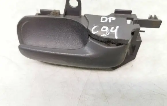 Toyota Aygo AB10 Front door interior handle
