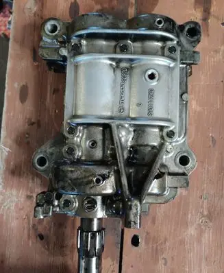 Mazda 6 Oil pump balance shaft SH01117K0