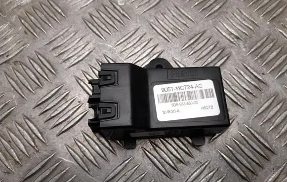 Ford Mondeo MK V Seat heating relay 9U5T14C724AC