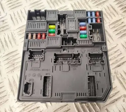 Renault Kadjar Fuse box set 284B69501R