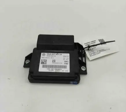 Volkswagen Tiguan Rear brake EMF control unit/module 3AA907801H
