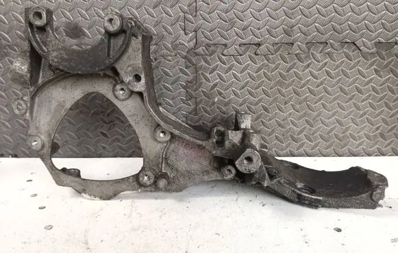 Renault Laguna II Generator/alternator bracket 8200154164