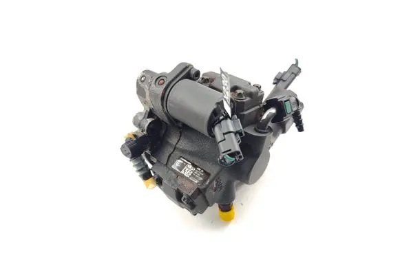 Volvo S40 Fuel injection high pressure pump 9685705080 A2C27100268