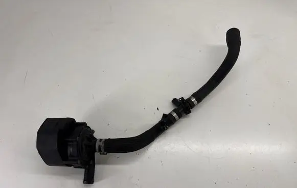 Tesla Model X Electric auxiliary coolant/water pump 103534800F