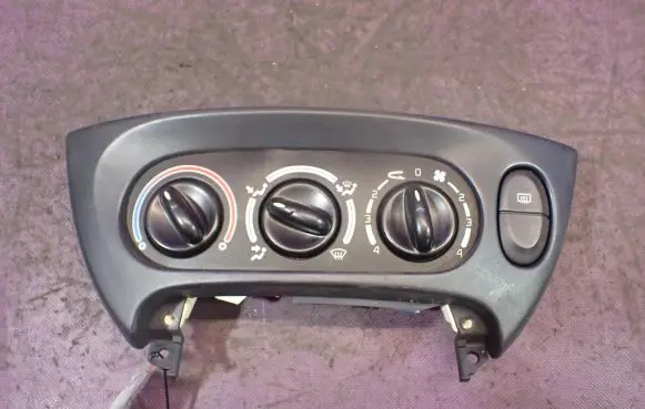 Renault Megane I Interior fan control switch 662370R