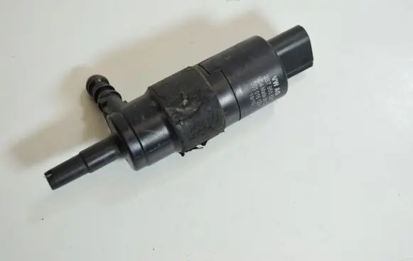 Audi A6 S6 C6 4F Windscreen/windshield washer pump 3B7955681