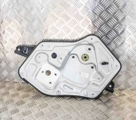 Skoda Yeti (5L) Front door electric window regulator 5L0837401A