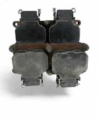BMW 3 E30 Ignition amplifier control unit 12131727108 1727108