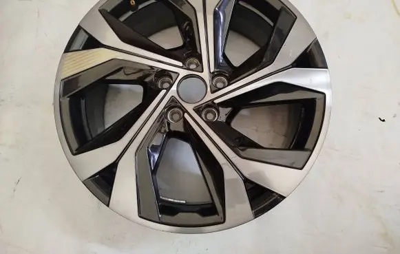 Renault Arkana R18 alloy rim 403005075R