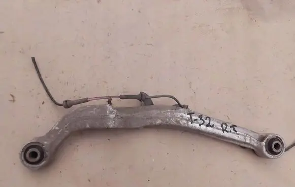 Nissan X-Trail T32 Rear control arm 1243214