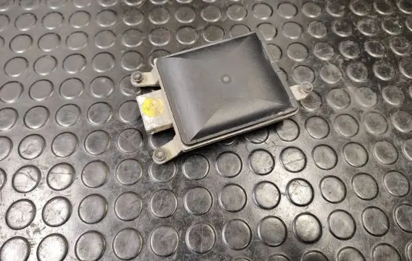 Volkswagen Touareg II Blind spot module 7P6907566