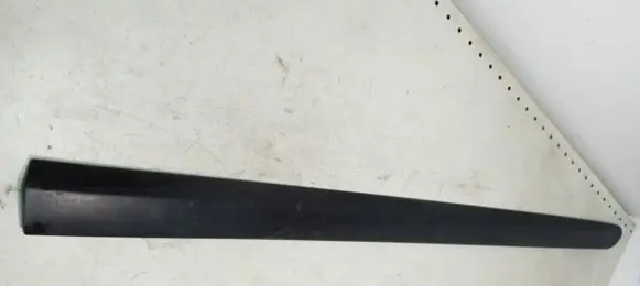 Peugeot 308 Front door trim (molding) 9680364480