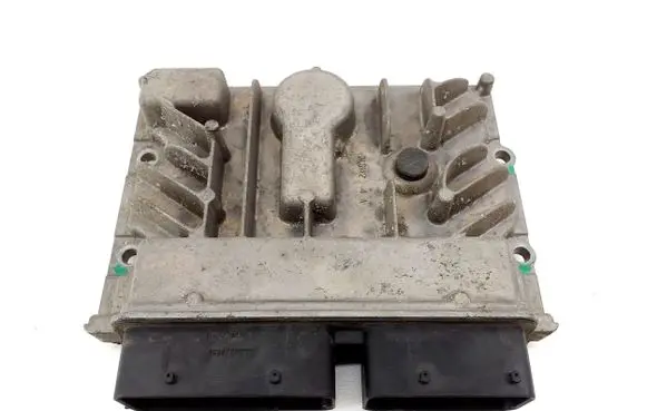 Opel Mokka Engine control unit/module 55591709