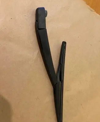 Nissan X-Trail T32 Rear wiper blade arm 80019327 PBTGF30