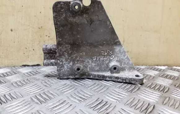 Subaru Outback A/C compressor mount bracket 