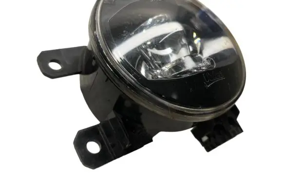 Peugeot 5008 II Front fog light 90092347