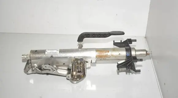 Steering wheel axle set