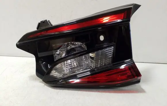 Subaru Impreza VI Tailgate rear/tail lights STANLEYW6364
