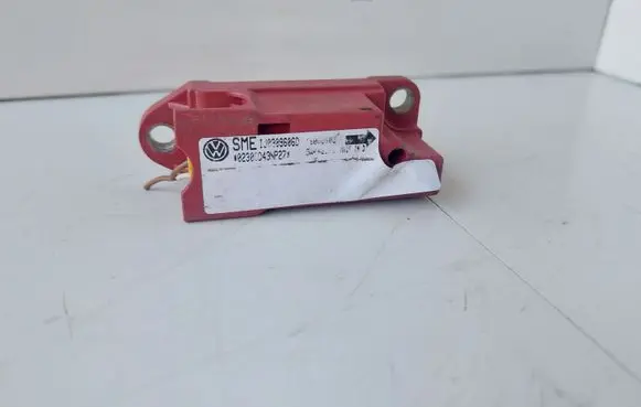 Volkswagen Golf IV Airbag deployment crash/impact sensor 1J0909606D