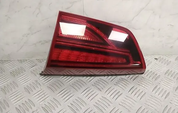 KIA Niro Tailgate rear/tail lights 92404G5500