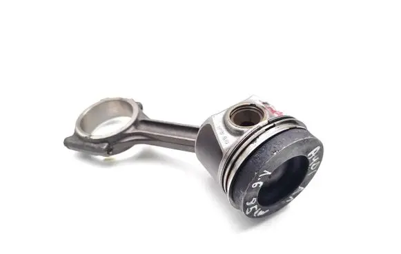 Audi A1 Piston with connecting rod 