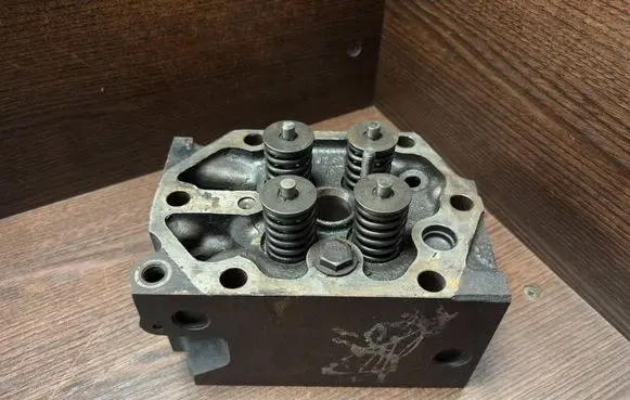 Man TGE 1gen Engine head 50003163 20080228760 D2866LF32