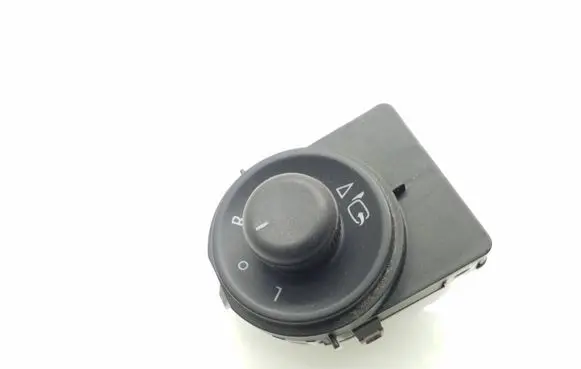 Opel Insignia A Wing mirror switch 13271833