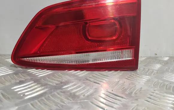 Volkswagen PASSAT B7 Tailgate rear/tail lights 3AF945094K E12990 605512