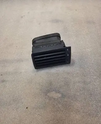 BMW 7 E38 Dashboard side air vent grill/cover trim 64228390114