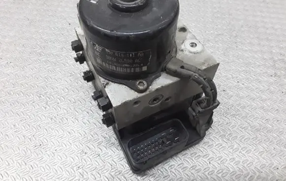 Volkswagen Golf IV ABS Pump 1J0907379G