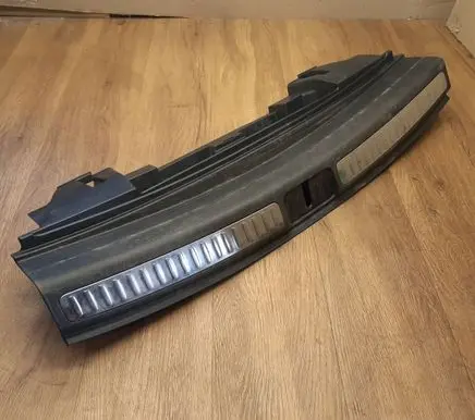 Porsche Macan (95B) Trunk/boot sill cover protection 95B864483J