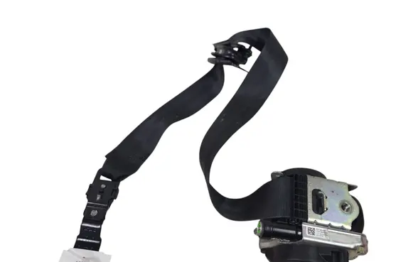 Volvo V40 Front seatbelt 31390453 619945900 619857300