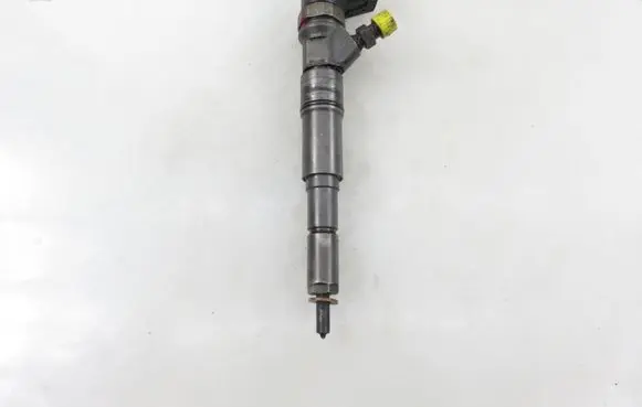BMW X3 E83 Fuel injector 0445110216 7793836