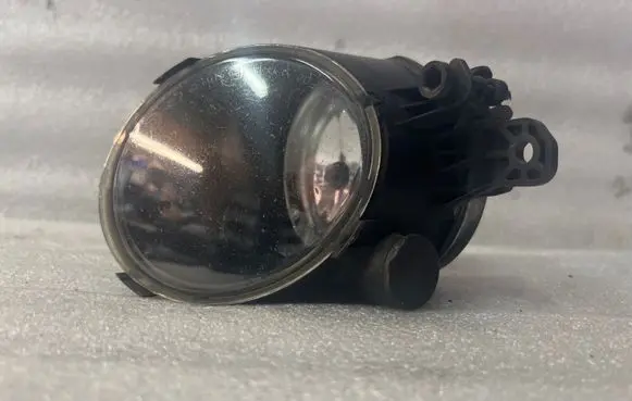 Volvo V70 Front fog light 31213102
