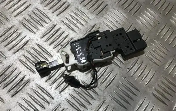 Mazda 323 Interior fan control switch 