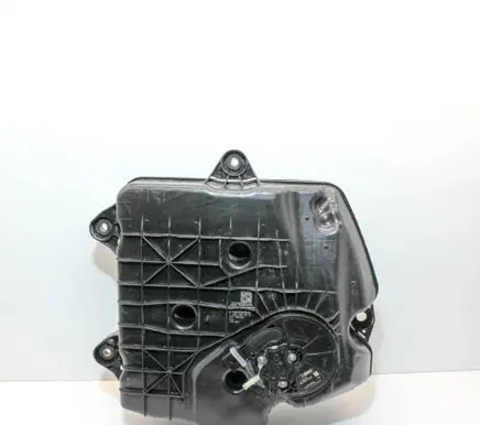 Mercedes-Benz C W205 AdBlue liquid reservoir A2054703901 A0994710475